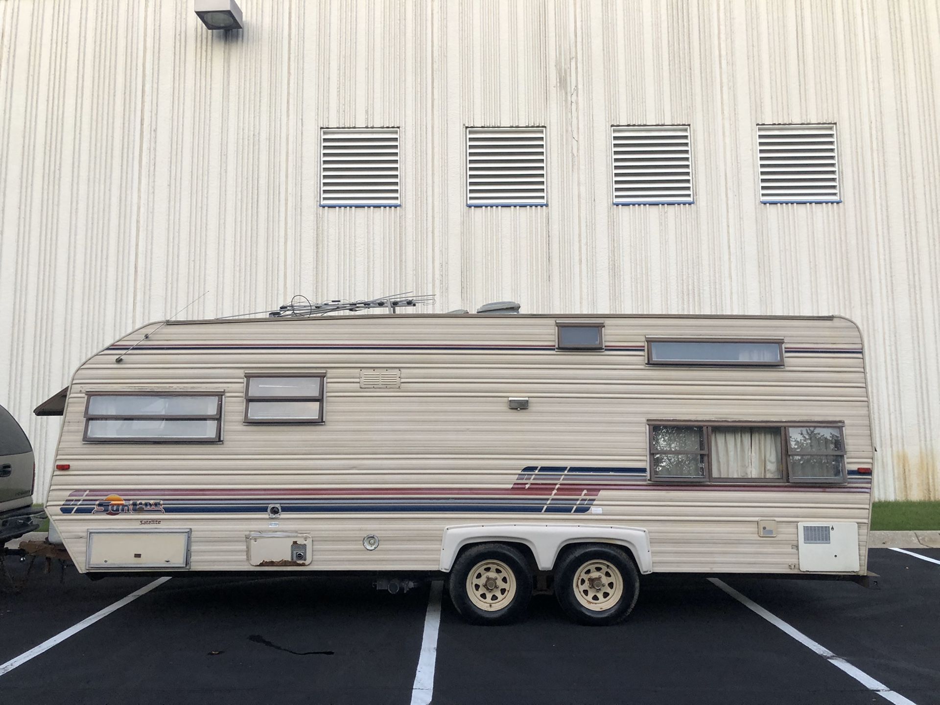 1988 Sunline Camper Trailer RV One Owner for Sale in Elmhurst, IL - OfferUp