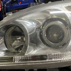2000-03 Mercedes ML55 OEM Drivers Side Headlight
