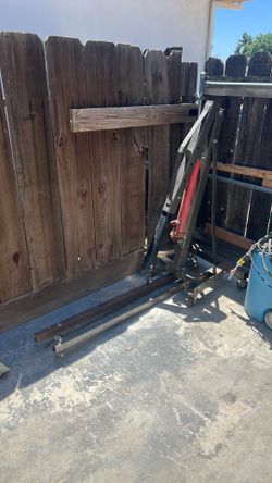 Engine hoist