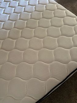 Mattress in great condition!