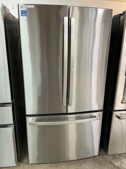 GE Profile PWE23KYNFS French Door Refrigerator (Open Box / Scratch & Dent)