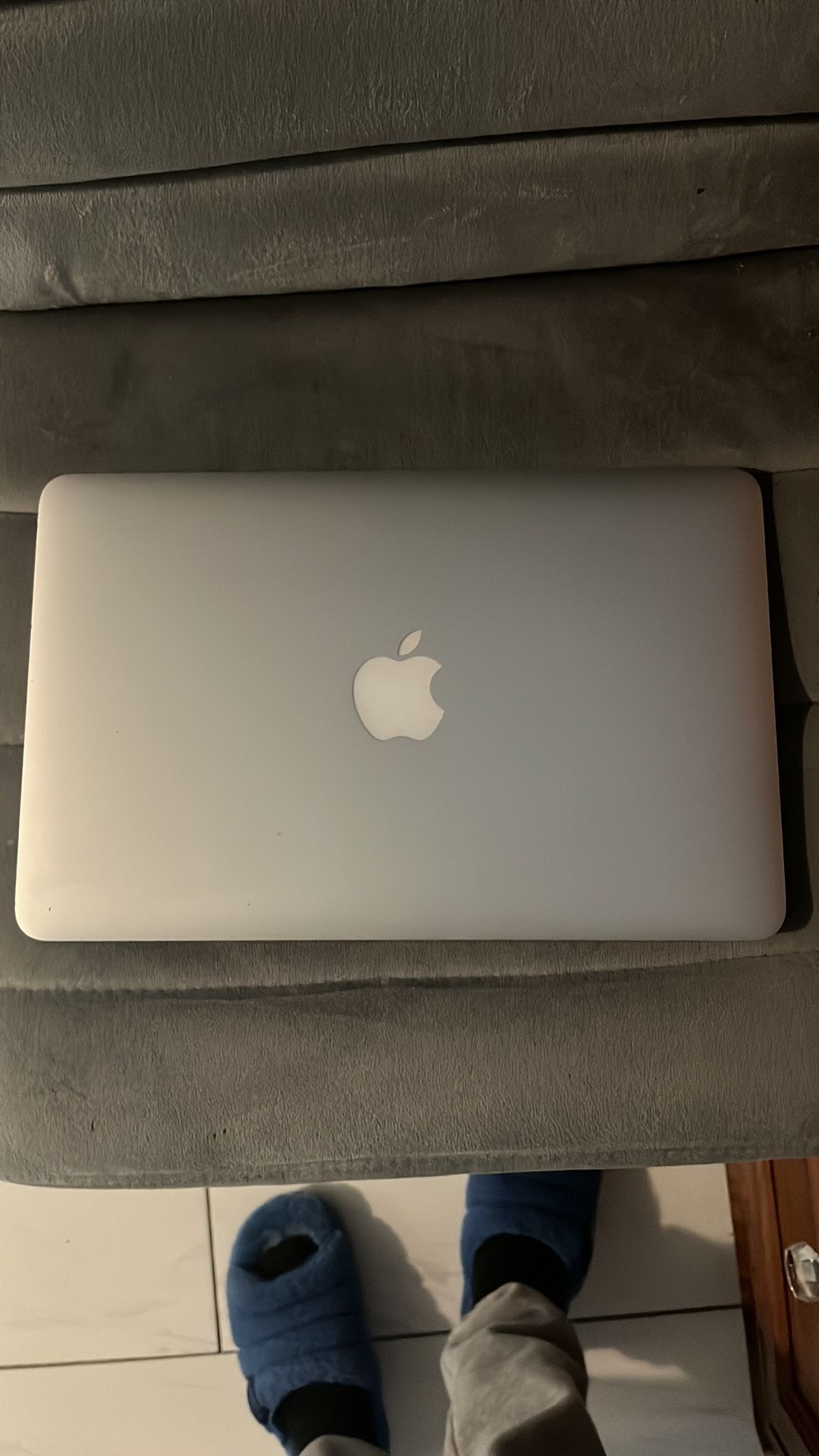 Apple Macbook Air 11in