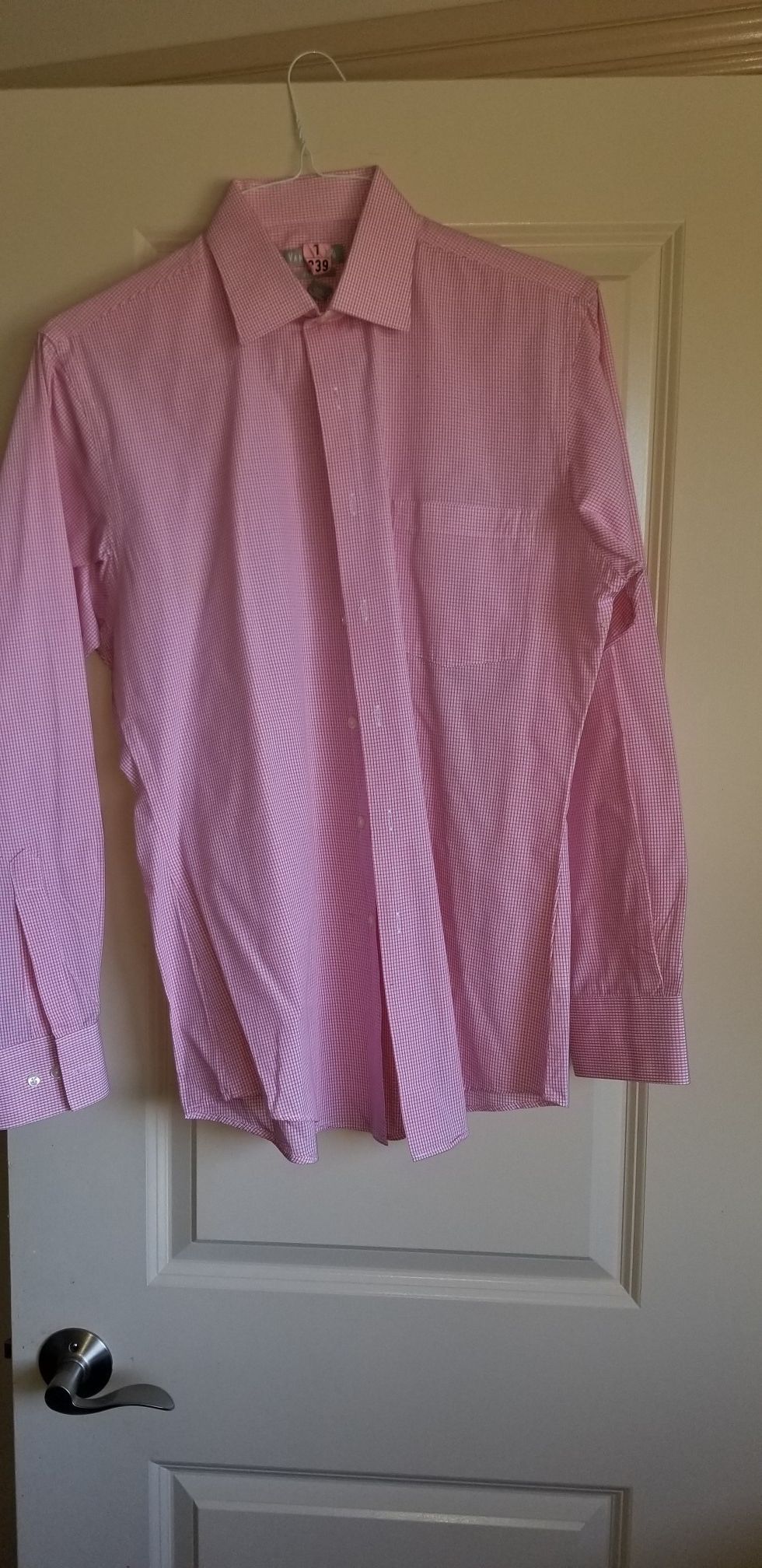 Van Heusen mens fitted shirt Size 15 1/2 34/35