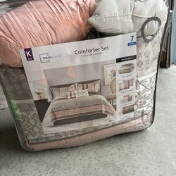 Comforter Set Brand New Never Open