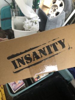 Insanity Workout DVD Set Plus 100 More Dvds