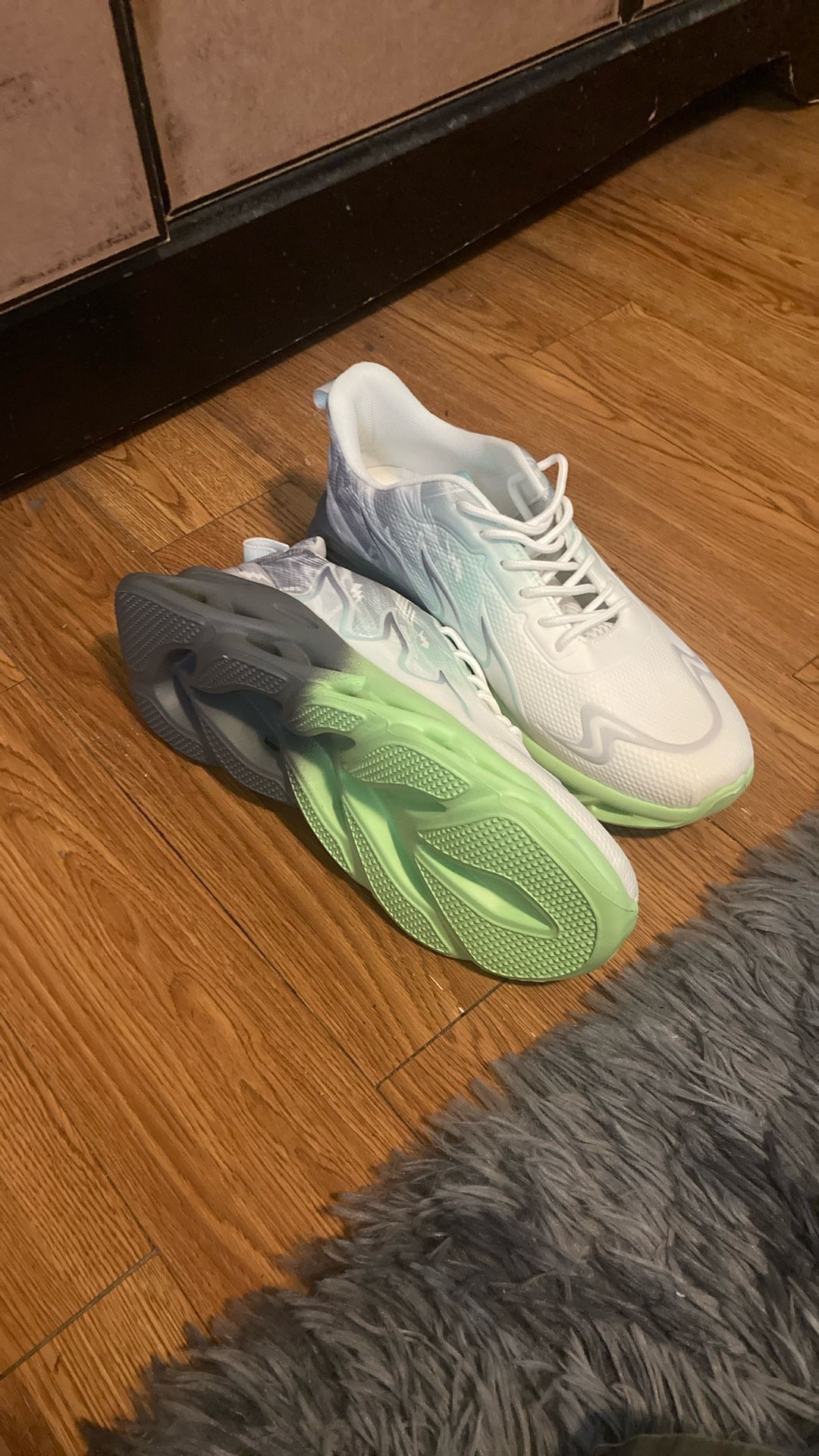 Womens Walking Shoes