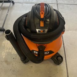 Vacuum cleaner