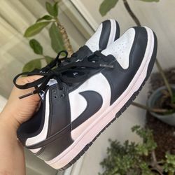 Nike Dunks 
