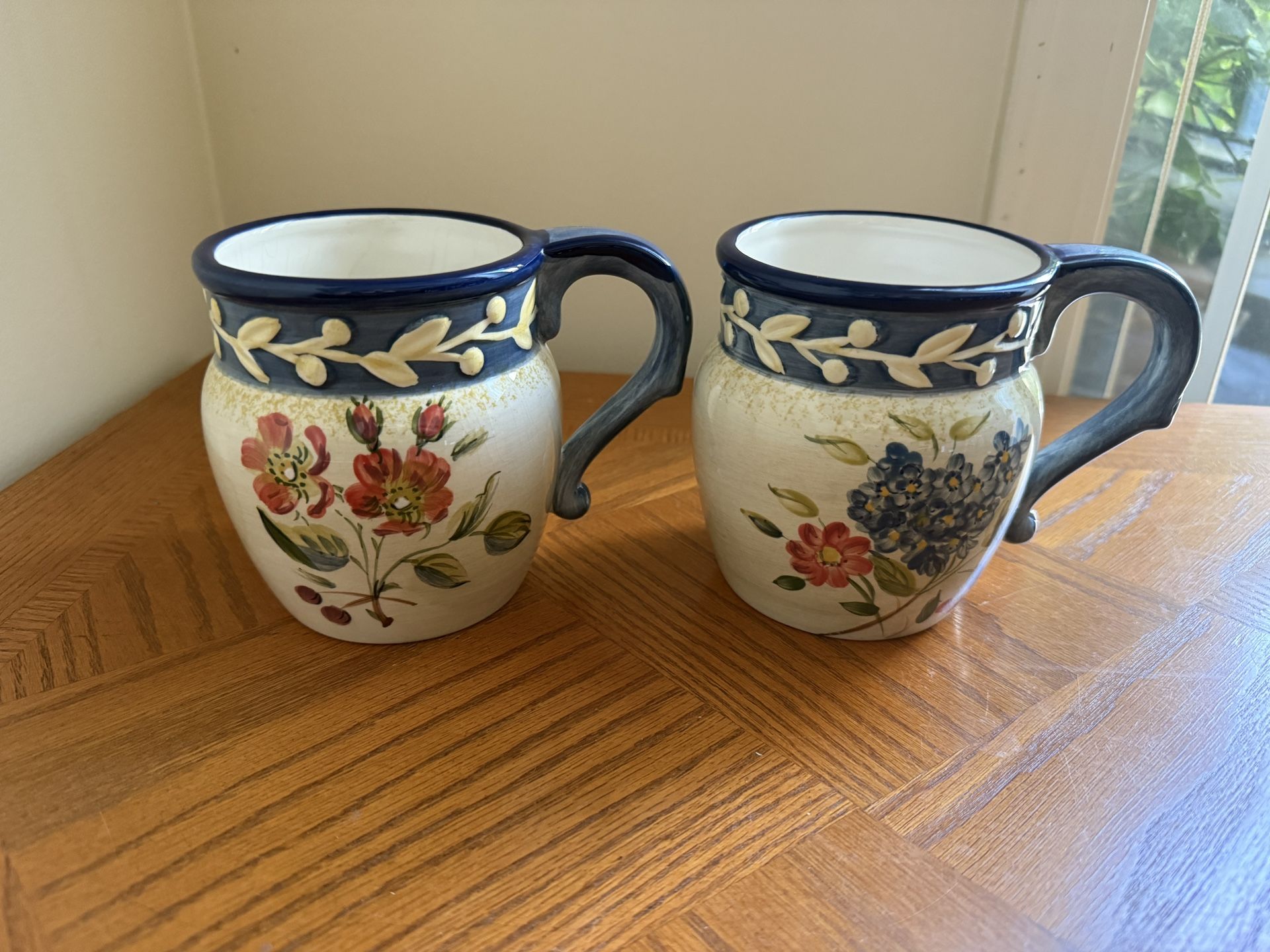 Mugs flowers (set of 2)