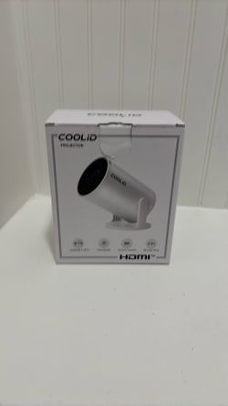 Projector with mouse and remote