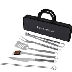 Brand new 7 peice travel BBQ grill tool set with traveling case 