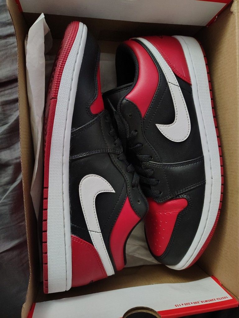 Red And Black Nike Shoes