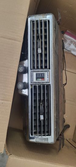Under the dash air conditioning with condenser unit
