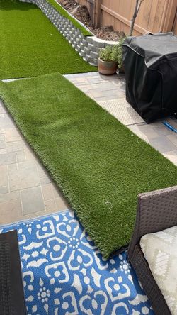 8x10 premium turf cut - New