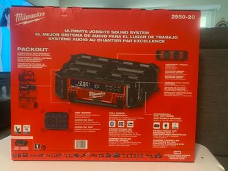 Milwaukee 2950-20 PACKOUT Jobsite Radio/Charger
