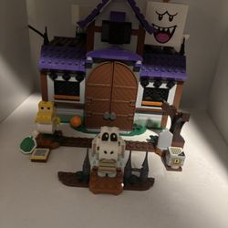 Lego Mario Haunted House Collection Set