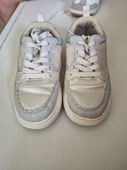 Girls size 13 shoes