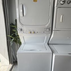GE 27” WASHER AND DRYER STACKABLE