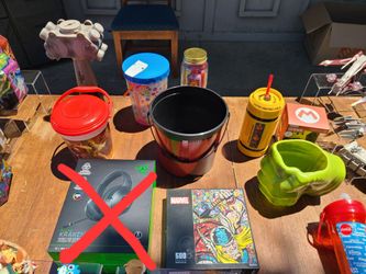 Various Popcorn Buckets/Drink Cups