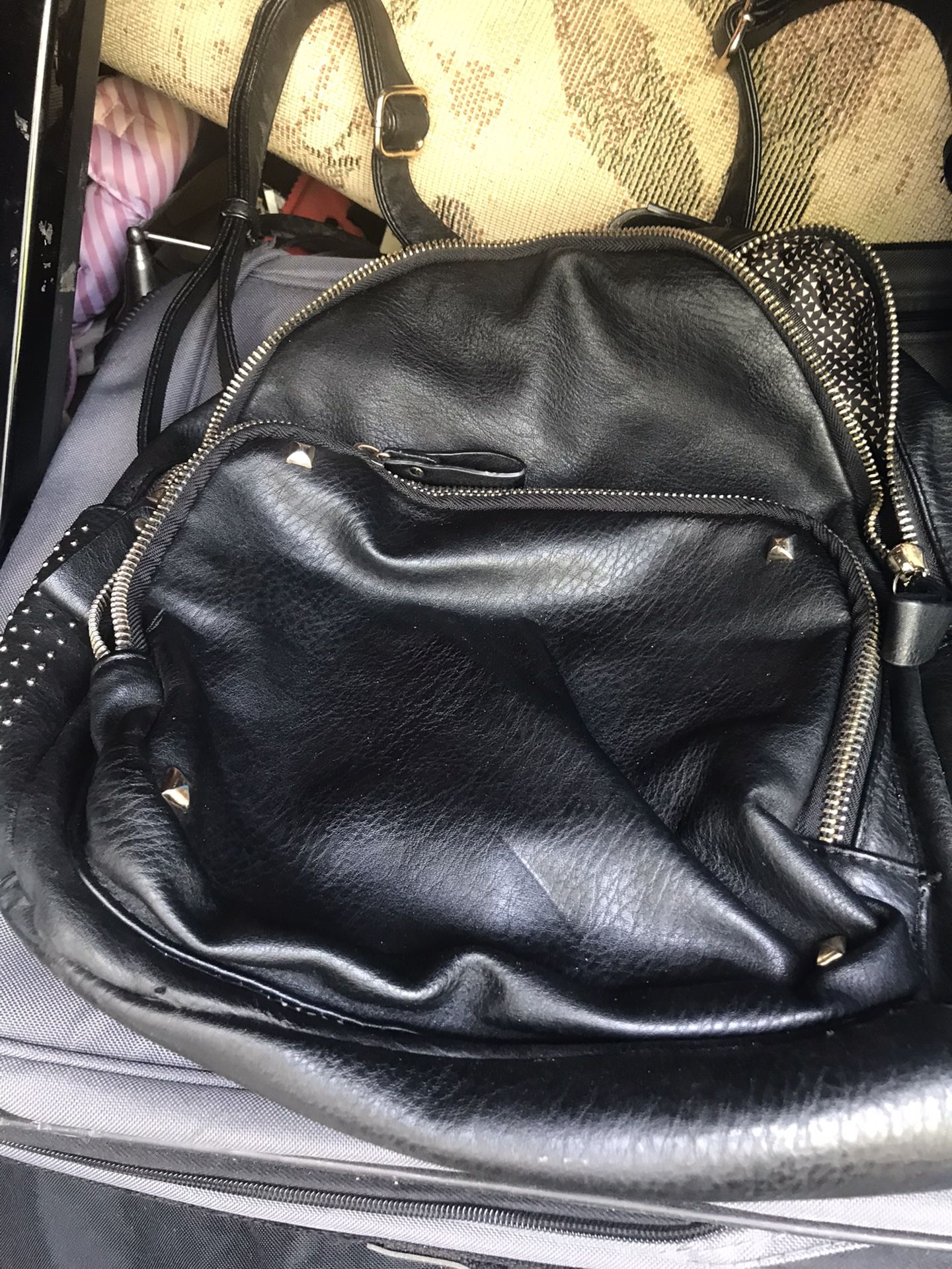 Very nice large backpack only $10 firm