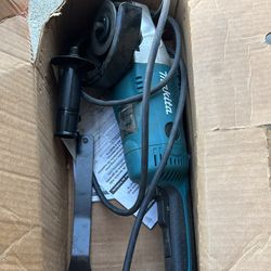 Makita angle grinder