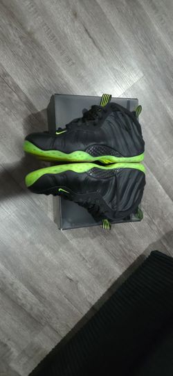 NIKE FOAMPOSITE ONE BLACK VOLT