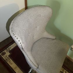 Modern Office Chair / Vanity Chair