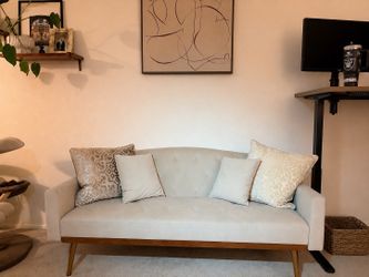 Modern Cream Mid-Century Tufted Loveseat – Excellent Condition