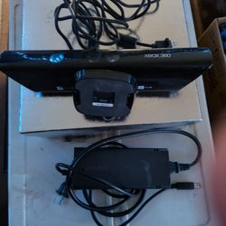 Xbox 360 Power Supply And Kinect Sensor And 9 Games 