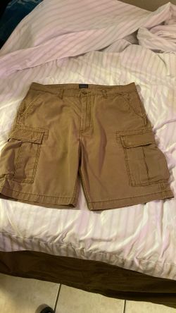 Levi’s Cargo Shorts Size 38