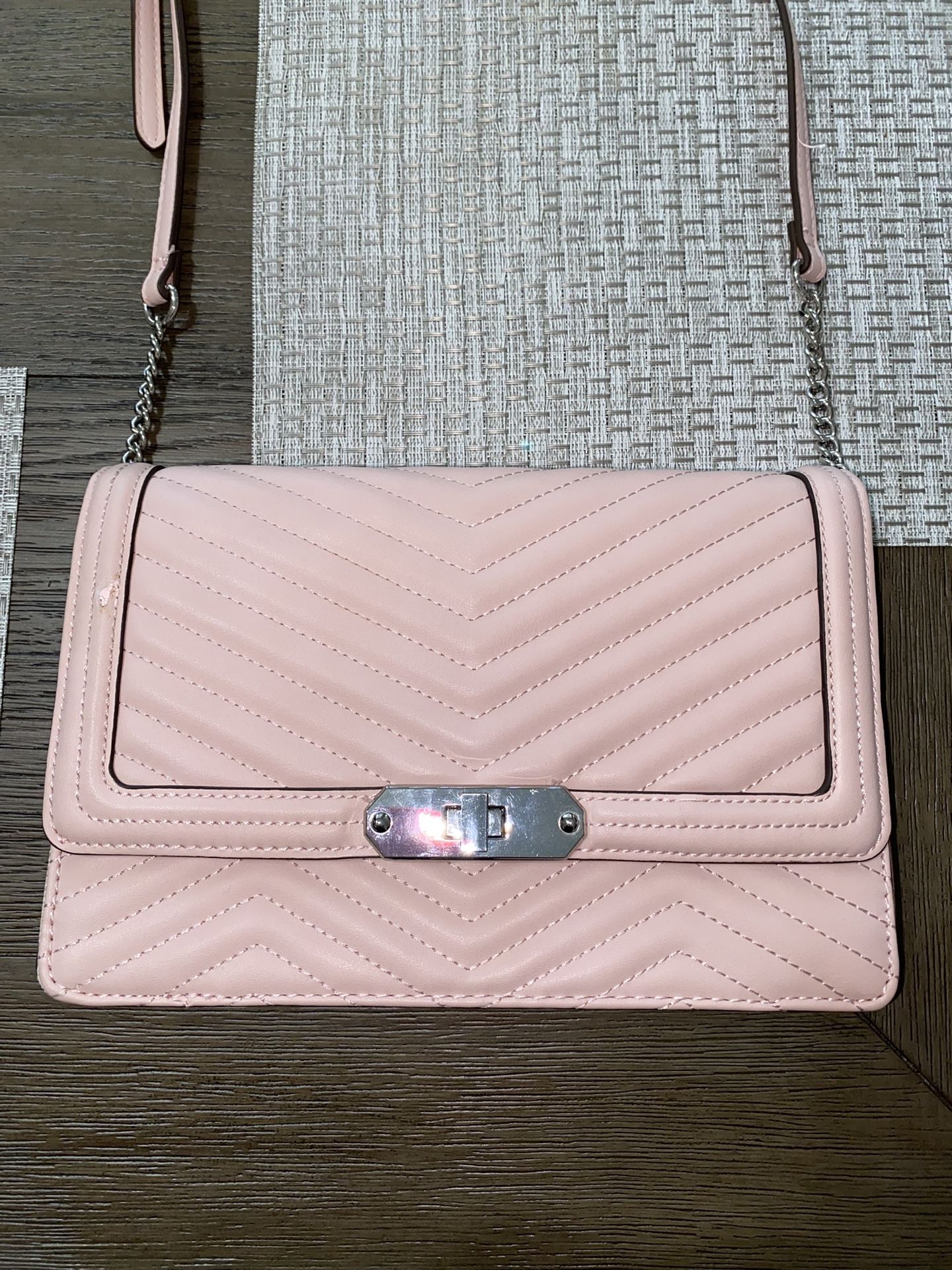 Crossbody Handbag LOCATED IN COVINA