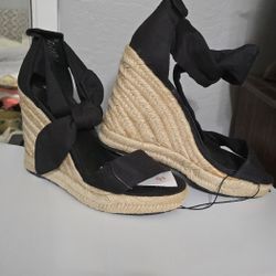 Lady's Wedges 9.5