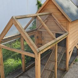 Mobile Chicken Coop