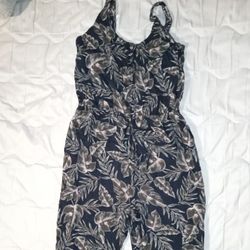 Hollister Jumper Women's M