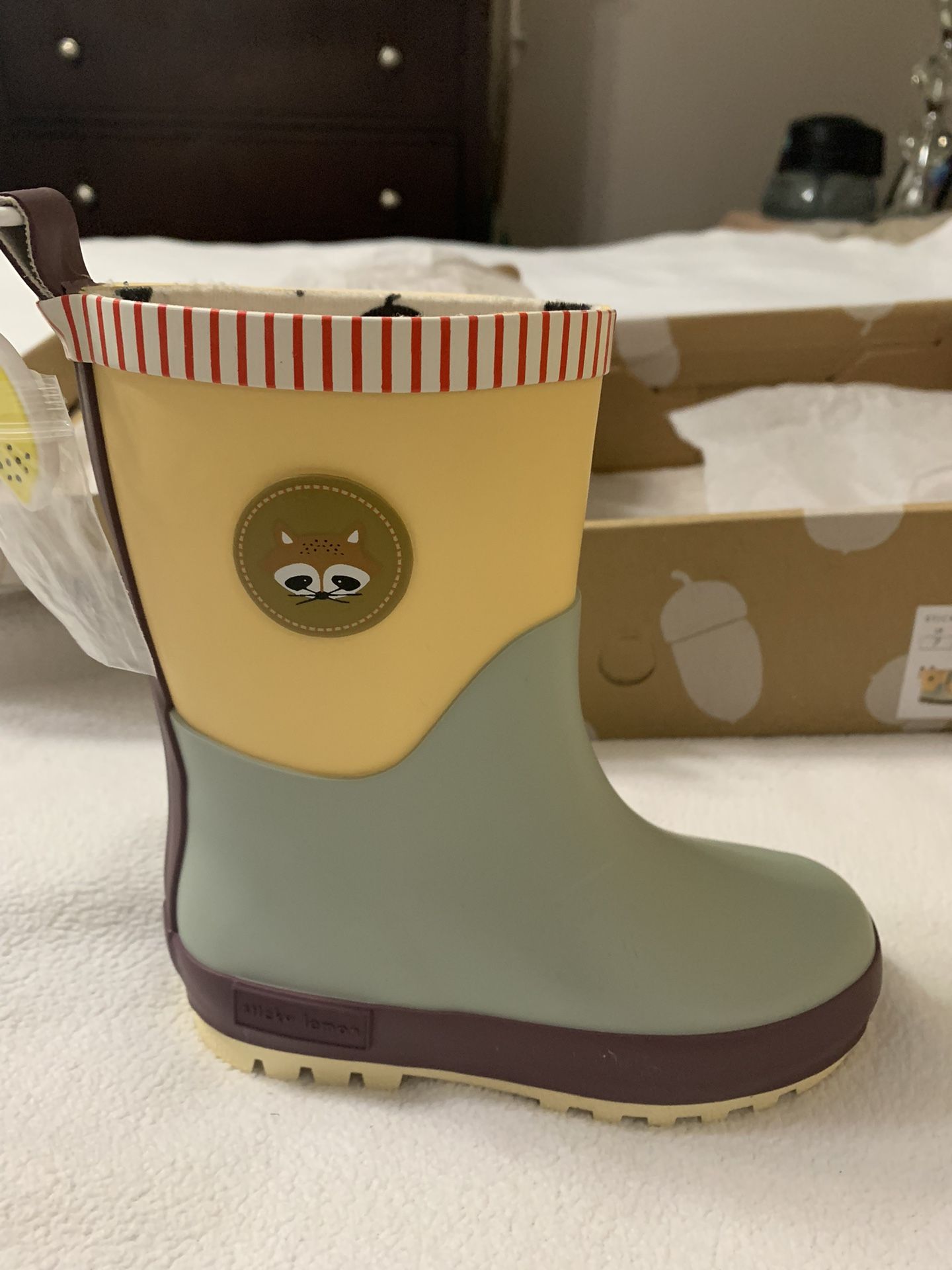 Sticky Lemon Rain Boots