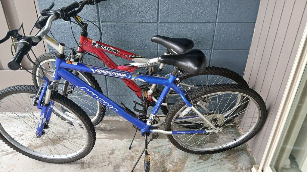 Mountain Fast Red and Blue Bikes