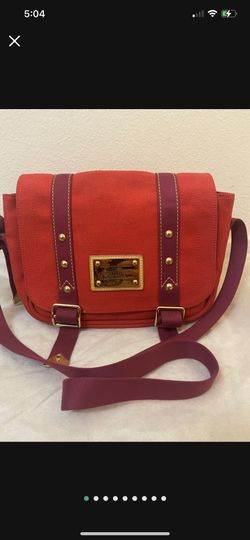 Louis Vuitton Crossbody Bag