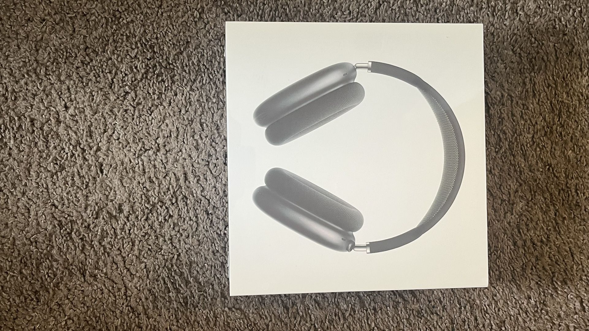 Airpods Maxes