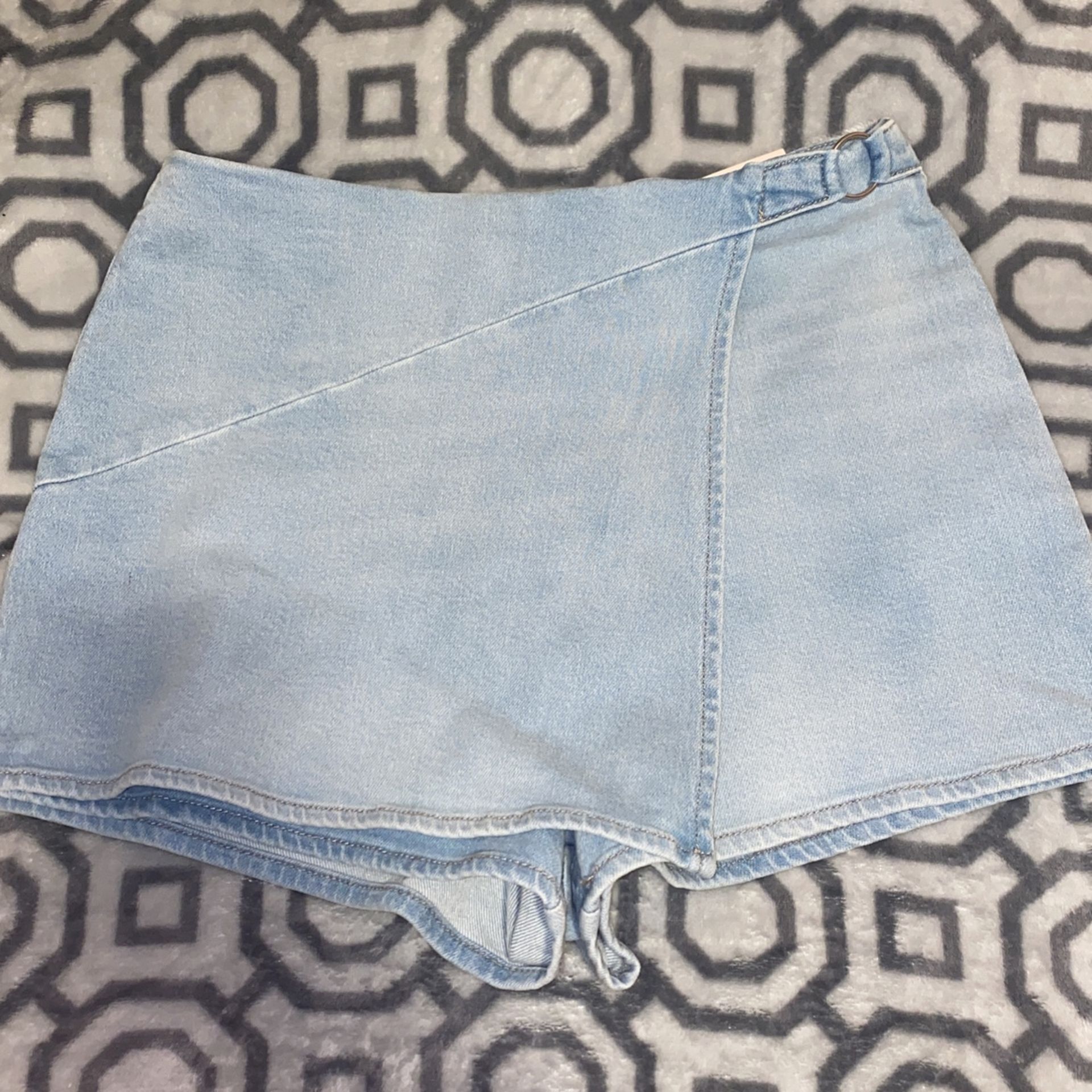 Juniors/Woman Denim Skort