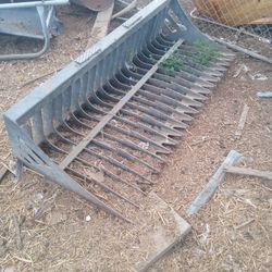 
72" Rock Bucket
