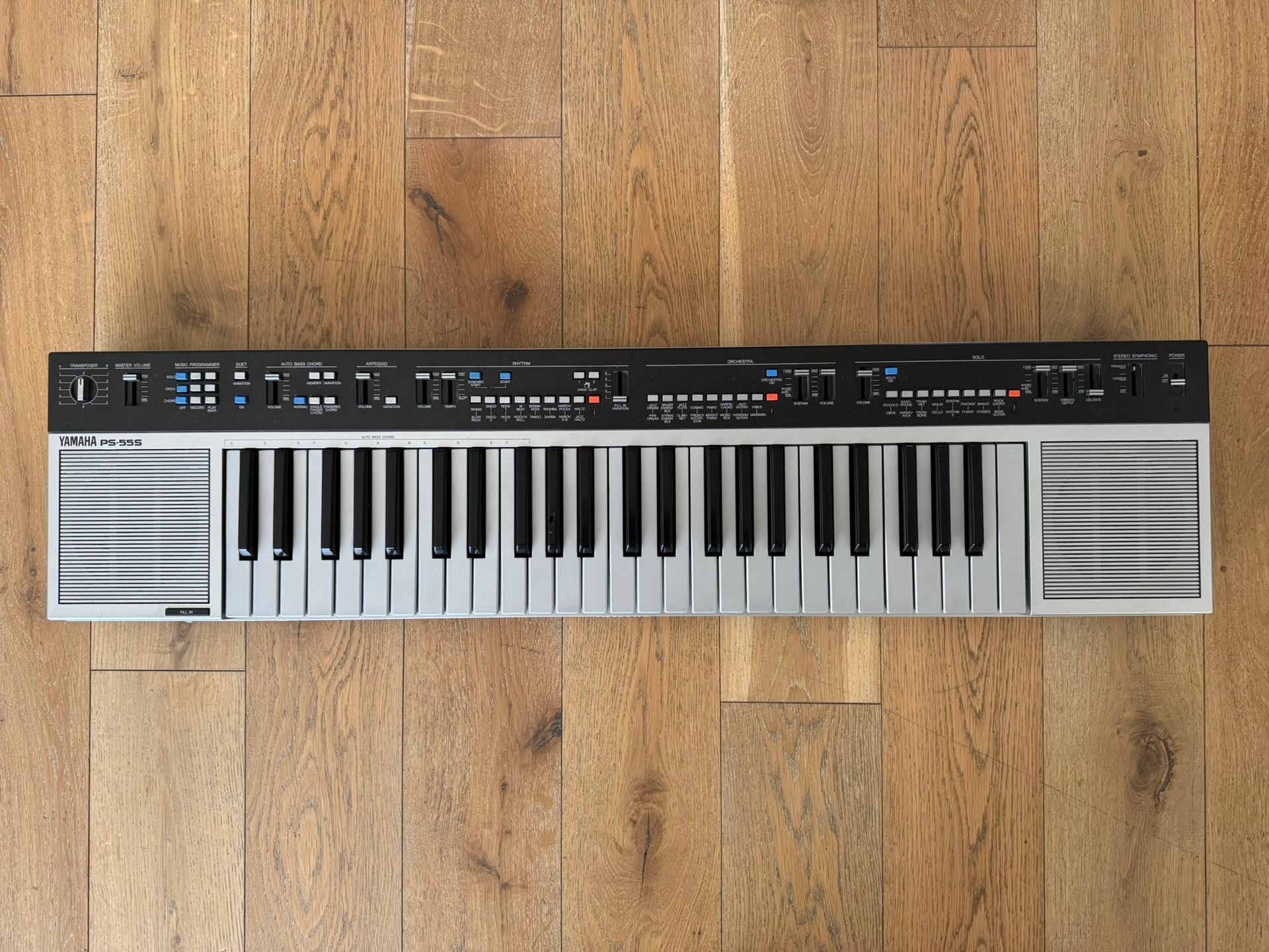 Vintage Yamaha PS-55S Keyboard