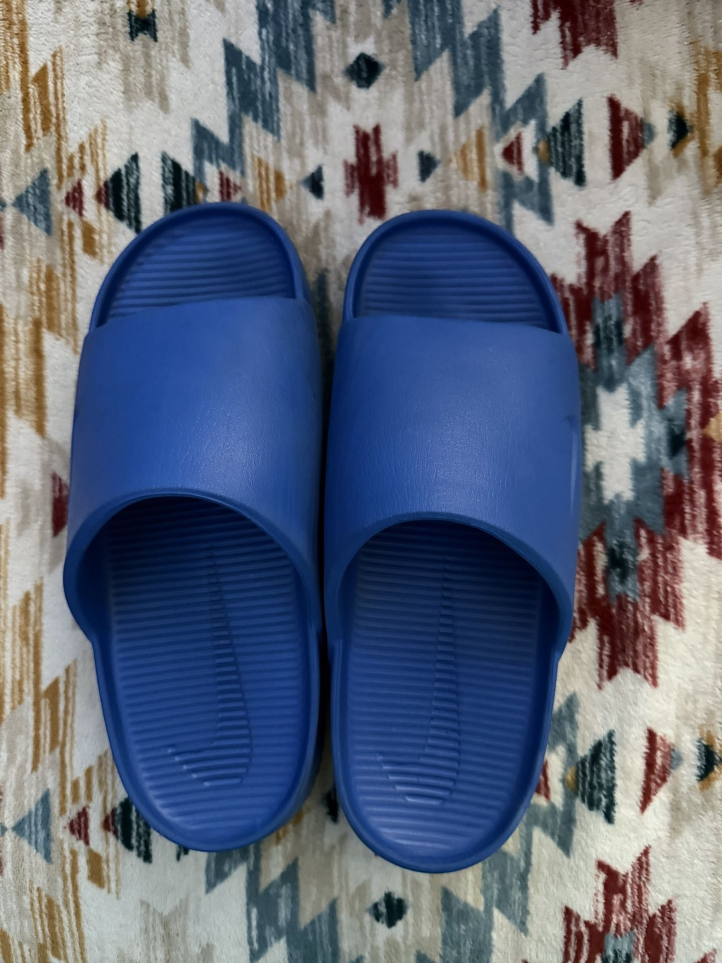 nike slides