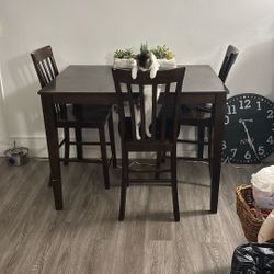 Dining Set