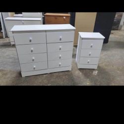 Dresser And Nighstand, Cajonera Y Buro