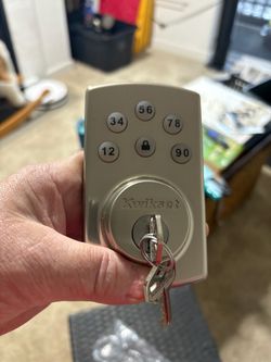 Kwikset Keypad Deadbolt with Keys