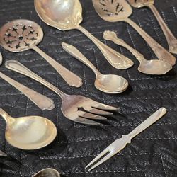 20+ pieces antique silverware?