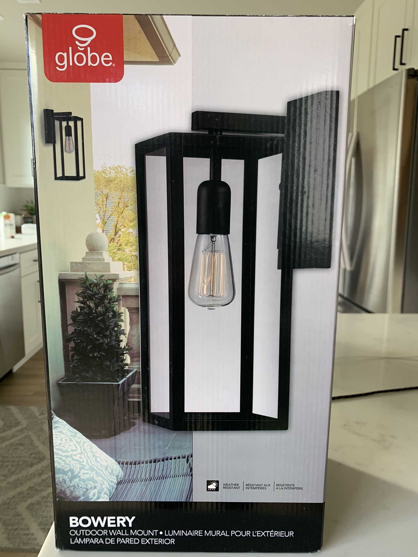 Outdoor Light Fixtures