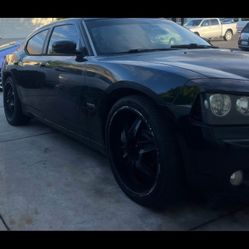 Testing Water 2007 Dodge Charger Rt5.7