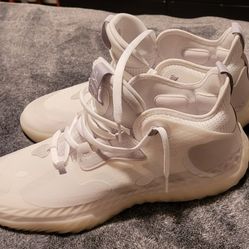 Harden 5 Size 13.5