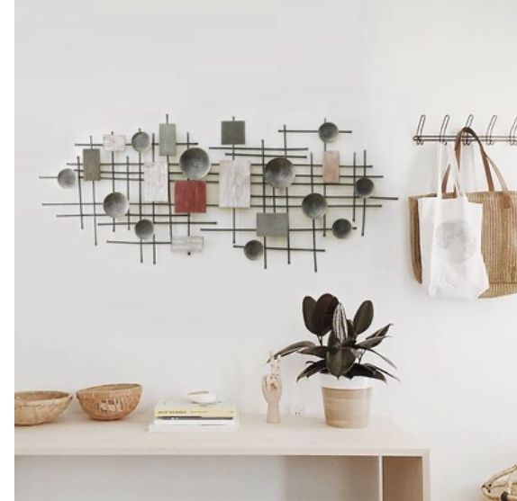 Middle Abstract Walls Sculpture